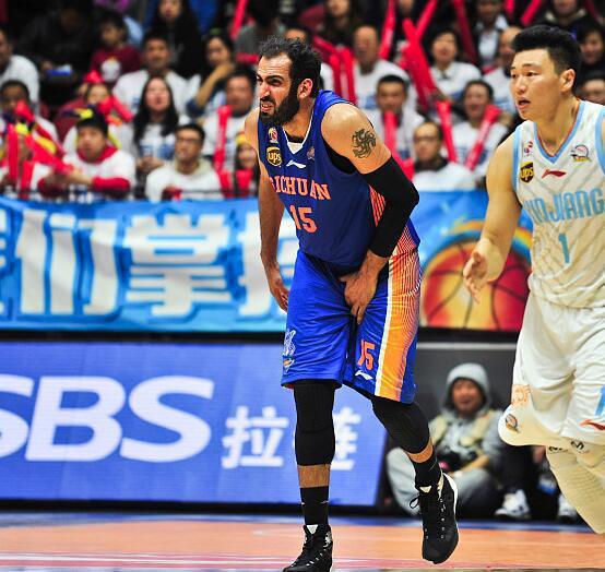 开云体育下载网址-失误成败症：上海队失误高达20次，错失反超良机！的简单介绍